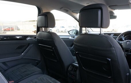 Volkswagen Touran III, 2015 год, 1 470 000 рублей, 17 фотография