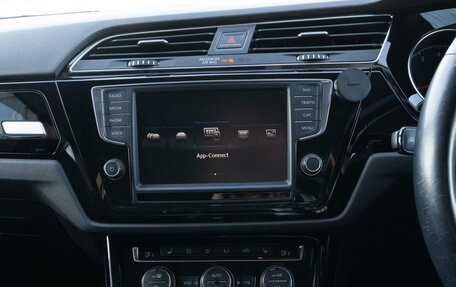 Volkswagen Touran III, 2015 год, 1 470 000 рублей, 22 фотография