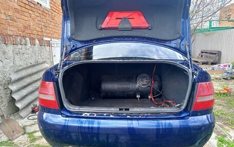 Audi A4, 2000 год, 270 000 рублей, 7 фотография