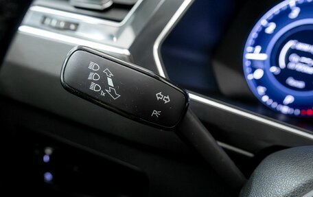 Volkswagen Tiguan II, 2017 год, 2 418 200 рублей, 23 фотография