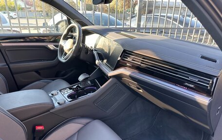Volkswagen Touareg III, 2023 год, 10 990 000 рублей, 15 фотография