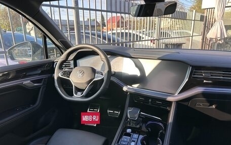 Volkswagen Touareg III, 2023 год, 10 990 000 рублей, 18 фотография