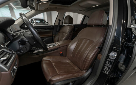 BMW 7 серия, 2020 год, 4 900 000 рублей, 9 фотография