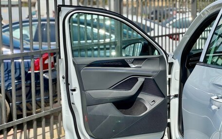 Volkswagen Tiguan, 2026 год, 4 899 000 рублей, 25 фотография