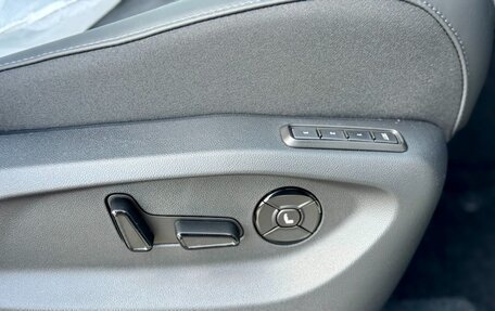 Volkswagen Tiguan, 2026 год, 4 899 000 рублей, 14 фотография