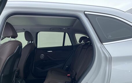 BMW X1, 2021 год, 2 350 000 рублей, 26 фотография