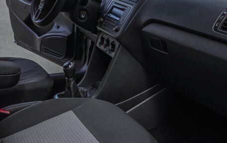 Volkswagen Polo VI (EU Market), 2013 год, 550 000 рублей, 22 фотография