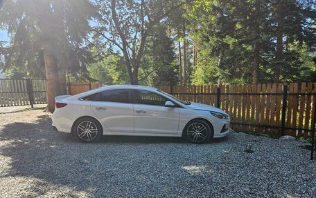 Hyundai Sonata VII, 2017 год, 1 750 000 рублей, 2 фотография