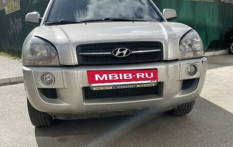 Hyundai Tucson III, 2007 год, 700 000 рублей, 6 фотография