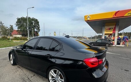 BMW 3 серия, 2017 год, 1 900 000 рублей, 3 фотография