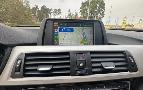 BMW 3 серия, 2017 год, 1 900 000 рублей, 13 фотография