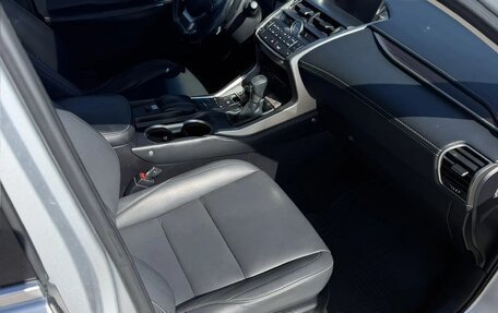 Lexus NX I, 2014 год, 2 990 000 рублей, 16 фотография