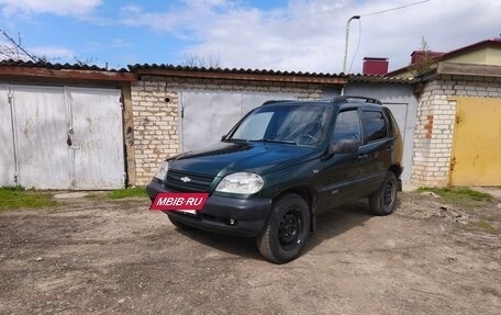Chevrolet Niva I рестайлинг, 2005 год, 390 000 рублей, 3 фотография