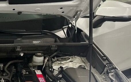 Toyota RAV4, 2021 год, 3 800 000 рублей, 11 фотография