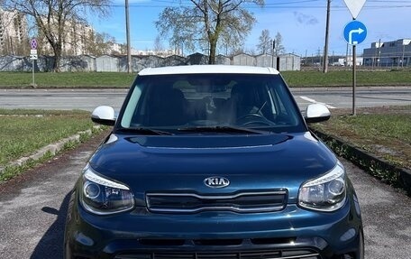 KIA Soul II рестайлинг, 2017 год, 1 650 000 рублей, 16 фотография