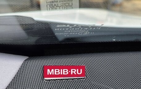 Lexus RX IV рестайлинг, 2017 год, 4 450 000 рублей, 9 фотография