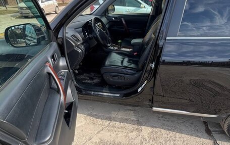 Toyota Highlander III, 2011 год, 1 790 000 рублей, 3 фотография