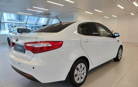 KIA Rio III рестайлинг, 2013 год, 836 000 рублей, 2 фотография
