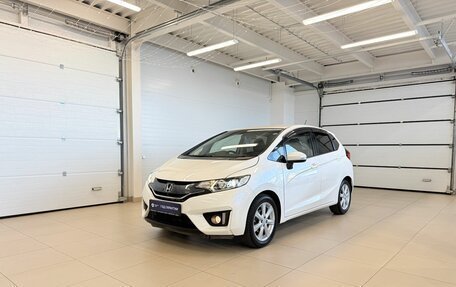 Honda Fit III, 2013 год, 1 099 999 рублей, 2 фотография