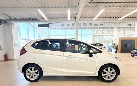 Honda Fit III, 2013 год, 1 099 999 рублей, 7 фотография