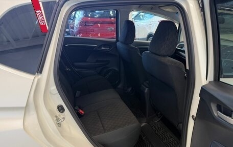 Honda Fit III, 2013 год, 1 099 999 рублей, 18 фотография