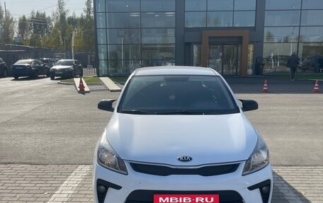 KIA Rio IV, 2017 год, 1 050 000 рублей, 1 фотография