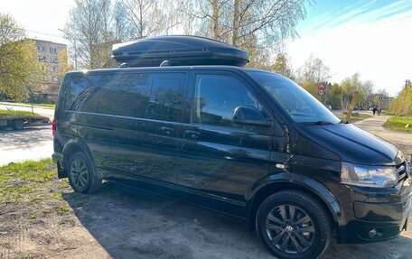 Volkswagen Multivan T5, 2012 год, 2 600 000 рублей, 1 фотография