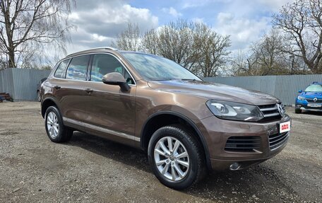 Volkswagen Touareg III, 2014 год, 2 100 000 рублей, 2 фотография