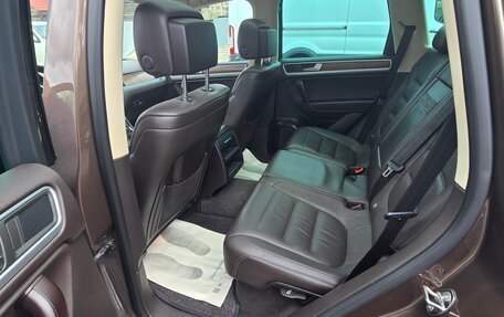 Volkswagen Touareg III, 2014 год, 2 100 000 рублей, 11 фотография