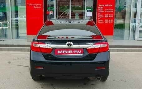 Toyota Camry, 2012 год, 1 360 000 рублей, 6 фотография