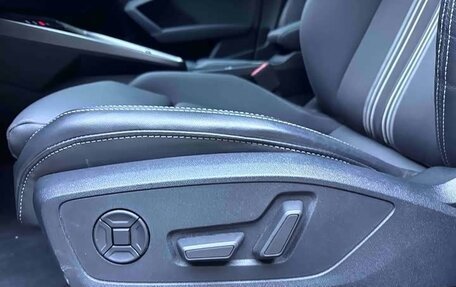 Audi A3, 2023 год, 2 420 000 рублей, 12 фотография