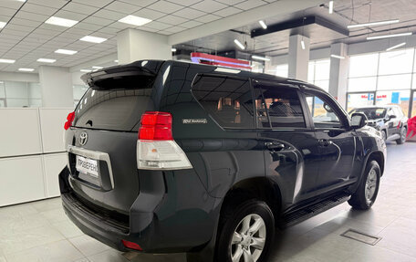 Toyota Land Cruiser Prado 150 рестайлинг 2, 2013 год, 3 200 000 рублей, 5 фотография