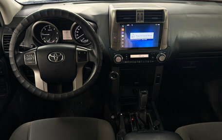 Toyota Land Cruiser Prado 150 рестайлинг 2, 2013 год, 3 200 000 рублей, 8 фотография
