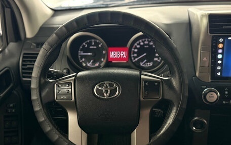 Toyota Land Cruiser Prado 150 рестайлинг 2, 2013 год, 3 200 000 рублей, 7 фотография