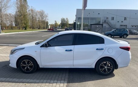 KIA Rio IV, 2017 год, 1 050 000 рублей, 3 фотография