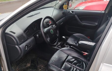 Skoda Octavia IV, 2001 год, 650 000 рублей, 8 фотография