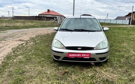 Ford Focus IV, 2003 год, 260 000 рублей, 2 фотография