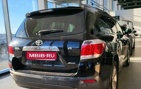 Toyota Highlander III, 2012 год, 1 720 000 рублей, 5 фотография