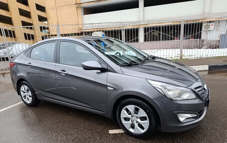 Hyundai Solaris II рестайлинг, 2015 год, 1 213 000 рублей, 4 фотография