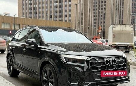 Audi Q7, 2025 год, 12 600 000 рублей, 2 фотография