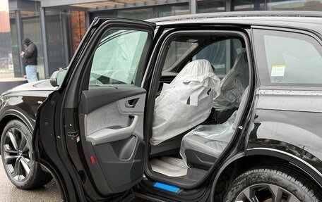 Audi Q7, 2025 год, 12 600 000 рублей, 15 фотография