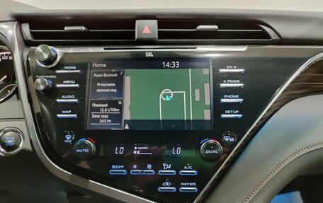 Toyota Camry, 2020 год, 3 300 000 рублей, 16 фотография