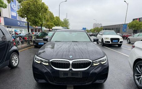 BMW 3 серия, 2022 год, 2 998 000 рублей, 2 фотография