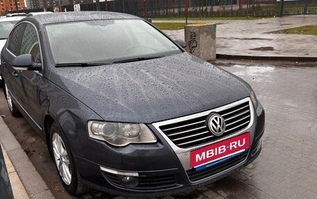 Volkswagen Passat B6, 2008 год, 849 999 рублей, 3 фотография