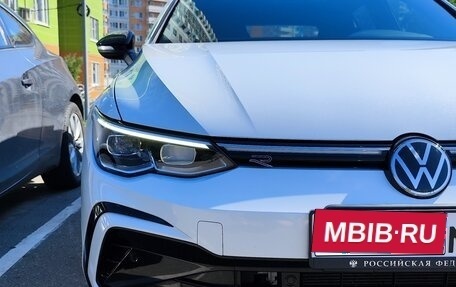 Volkswagen Golf VIII, 2021 год, 3 000 000 рублей, 1 фотография