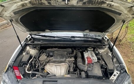 Toyota Camry, 2020 год, 1 950 000 рублей, 10 фотография