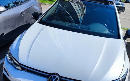 Volkswagen Golf VIII, 2021 год, 3 000 000 рублей, 2 фотография