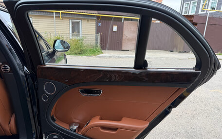 Bentley Mulsanne II, 2010 год, 7 990 000 рублей, 18 фотография
