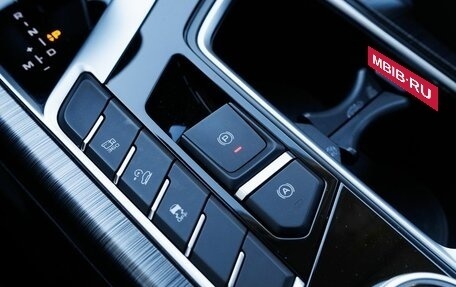Geely Tugella FY11, 2022 год, 2 855 000 рублей, 18 фотография