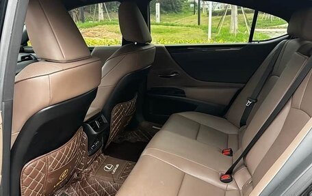 Lexus ES VII, 2022 год, 4 025 006 рублей, 13 фотография